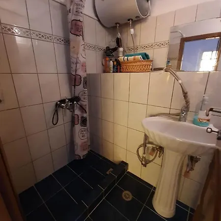 μέ το απέραντο γαλάζιο