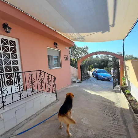 μέ το απέραντο γαλάζιο